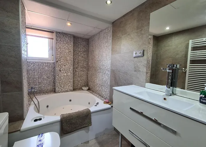 Lägenhet Dos Torres Ribera Play & Relax Con Jacuzzi Y Cine *